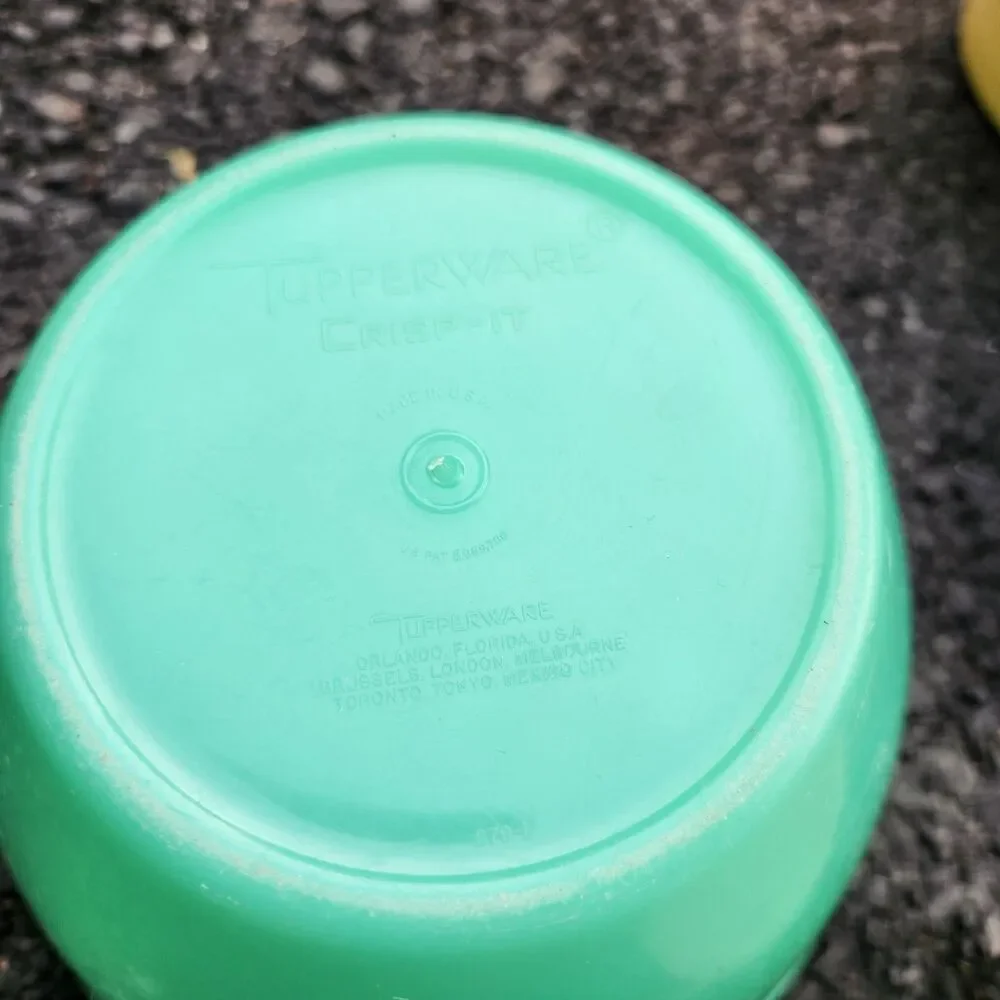 Vintage Tupperware Collection Crisp It , Servalier And Triple Sifter